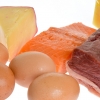 Pescado, huevos, carne son fuente de vitamina B12