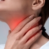 eficaces alternativas naturales para el dolor de garganta